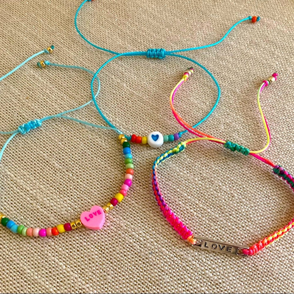 New Super Cute Surfer Love Boho Multicolor Heart Friendship Bracelet Set Go…